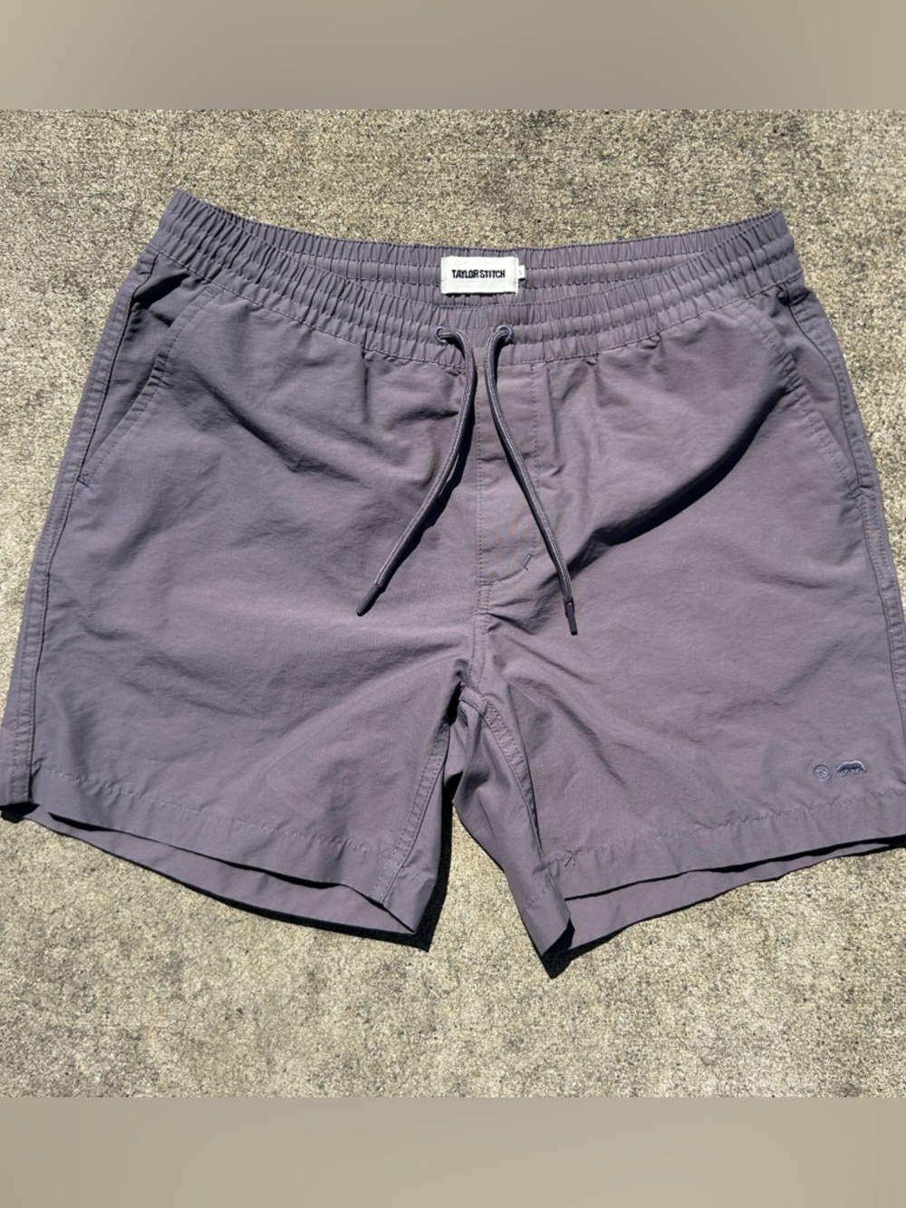 Taylor Stitch Apres Breathable Cotton Nylon Smoke Gray Shorts Mens S